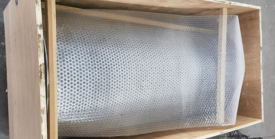 Reemplazar un nuevo filtro de acero inoxidable en el casco de los viejos filtros de agua de mar